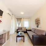 Apartman Mandani *