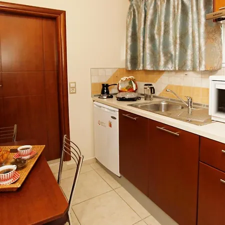 Apartament Mandani *